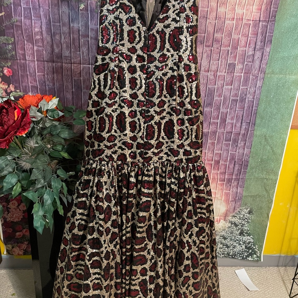 Elegant animal print Dress. Mermaid style by Envious Couture. Sz. 14